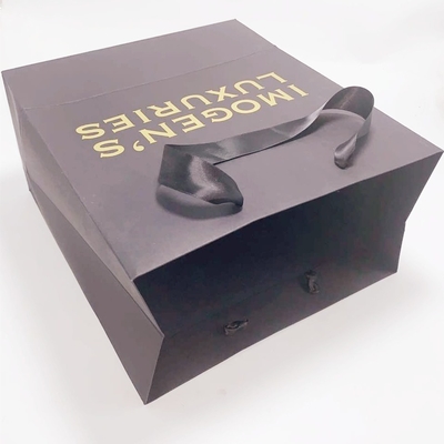 Custom Printed Kraft Paper Bags Silk Handle Recyclable For Gift Packaging