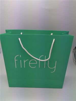 Guter Preis Luxuriöse recycelte Geschenktaschen mit Bambusblatt-Repräsentationspapier und matten Oberflächen Online