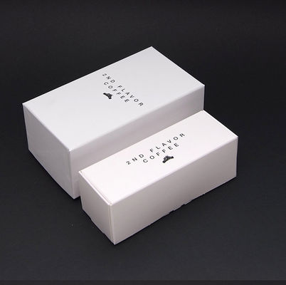 Guter Preis Weiße Packpapier-Kasten-Pappdeckel-Basis-Geschenk-Verpackungs-Karton-Luxuskästen Online