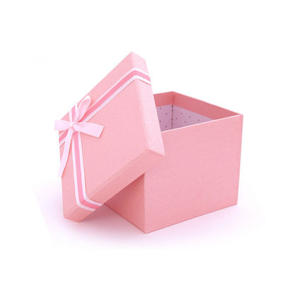 Guter Preis Farbenreicher Druckpappgeschenkbox-Papierfach-Kasten für viele Gelegenheiten Online